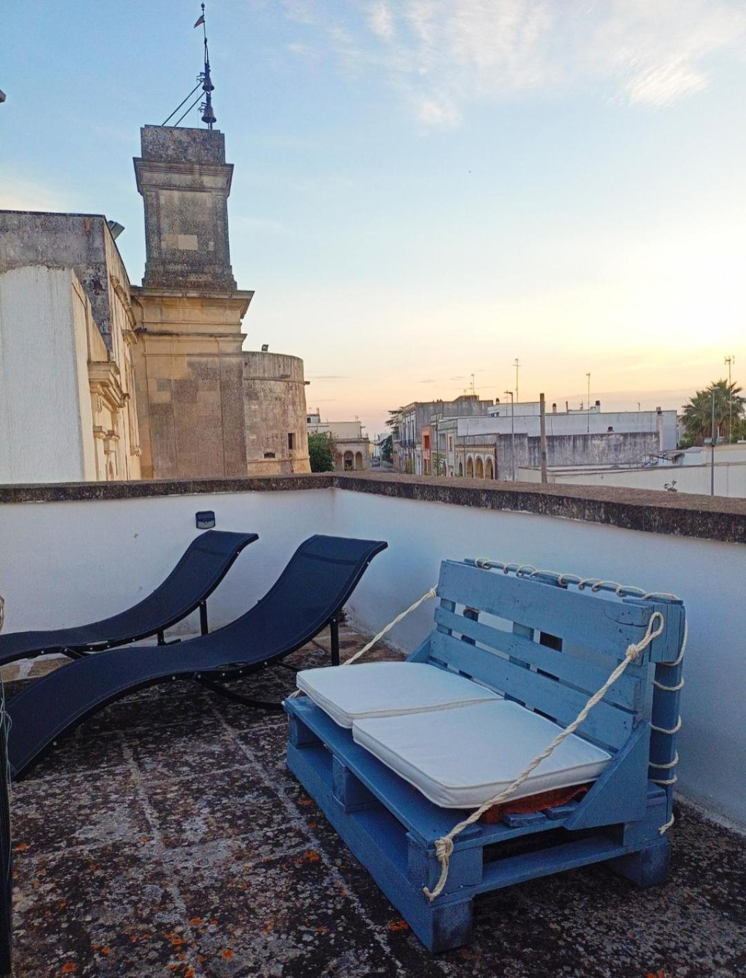 Apartmán La Terrazza Sul Castello Palmariggi Exteriér fotografie