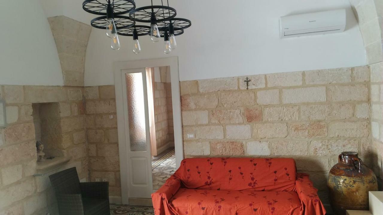 Apartmán La Terrazza Sul Castello Palmariggi Exteriér fotografie