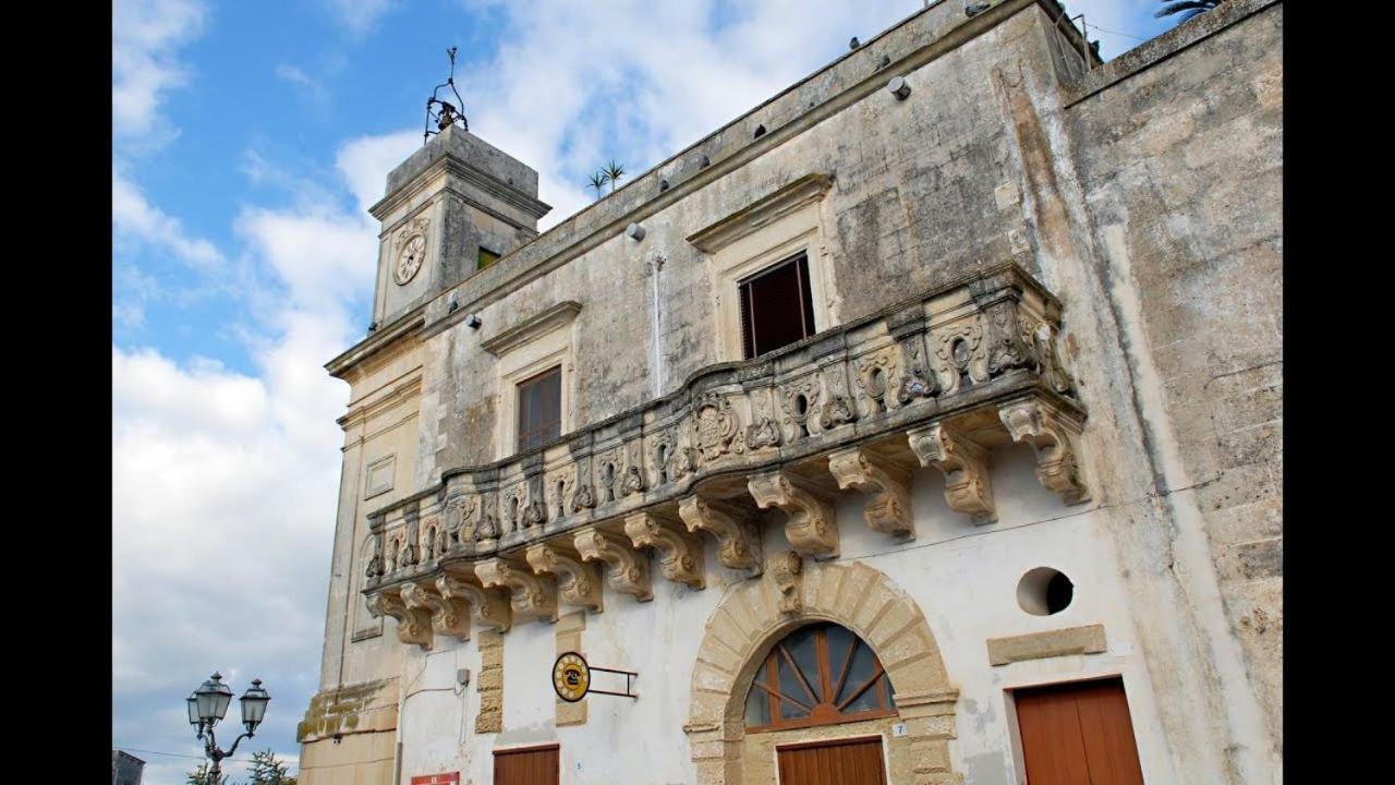 Apartmán La Terrazza Sul Castello Palmariggi Exteriér fotografie